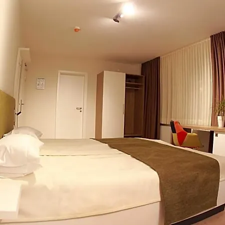 Hotel-restaurant Entrada בילפלד